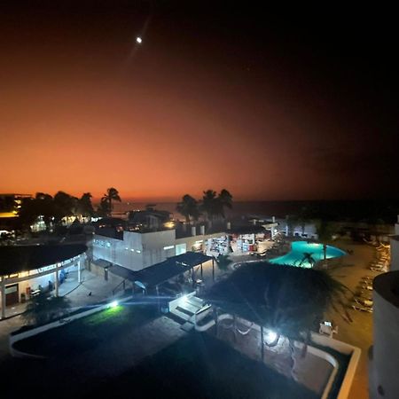 Loki Del Mar Hostel Mancora Bagian luar foto