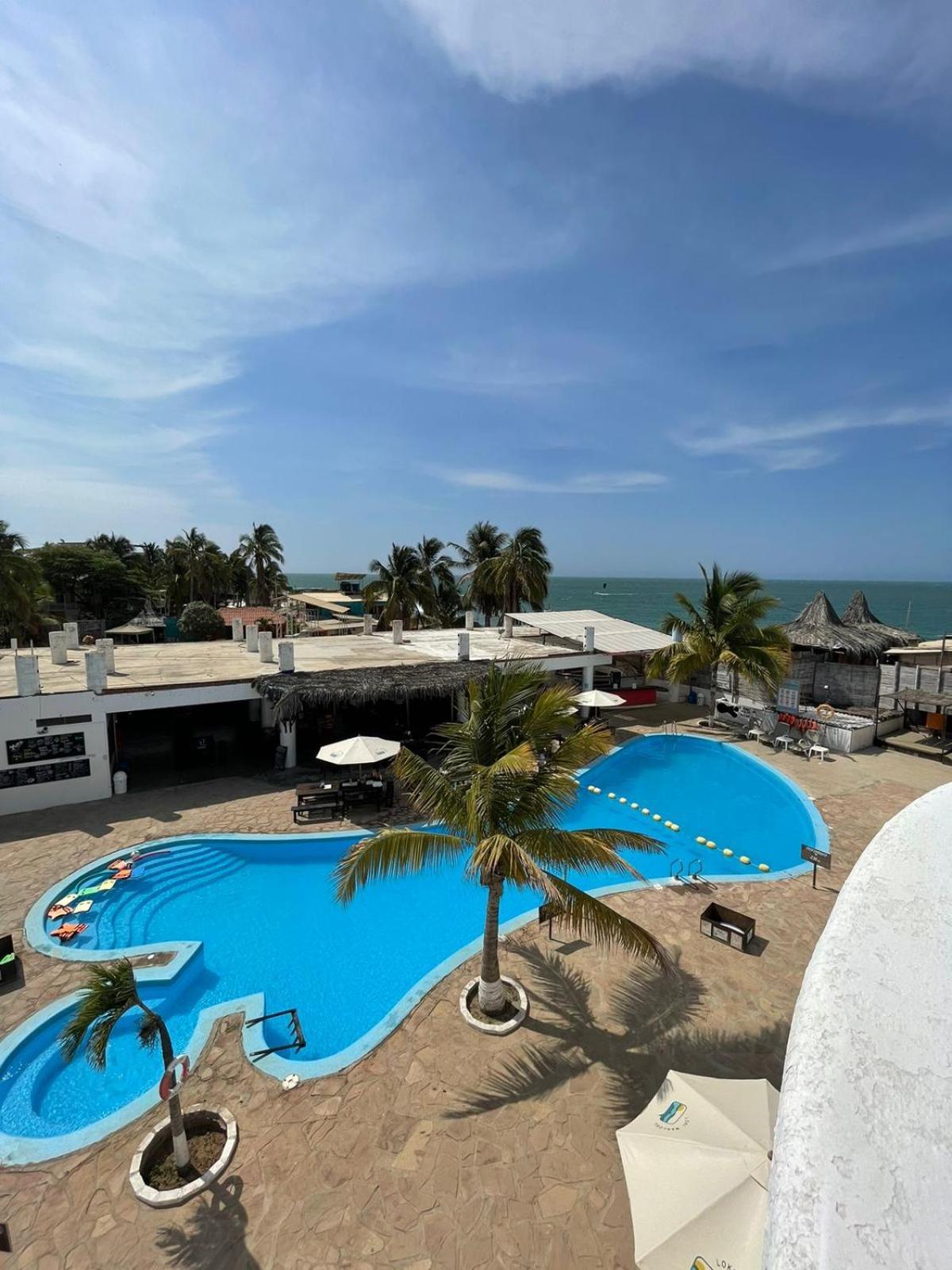 Loki Del Mar Hostel Mancora Bagian luar foto