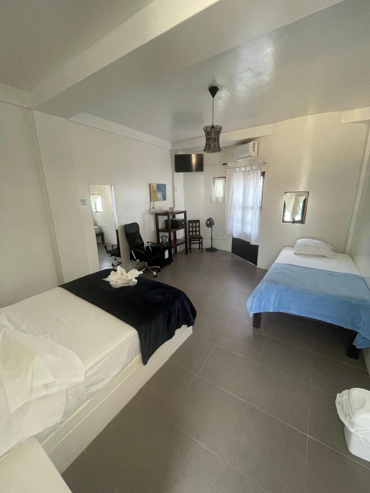 Loki Del Mar Hostel Mancora Bagian luar foto