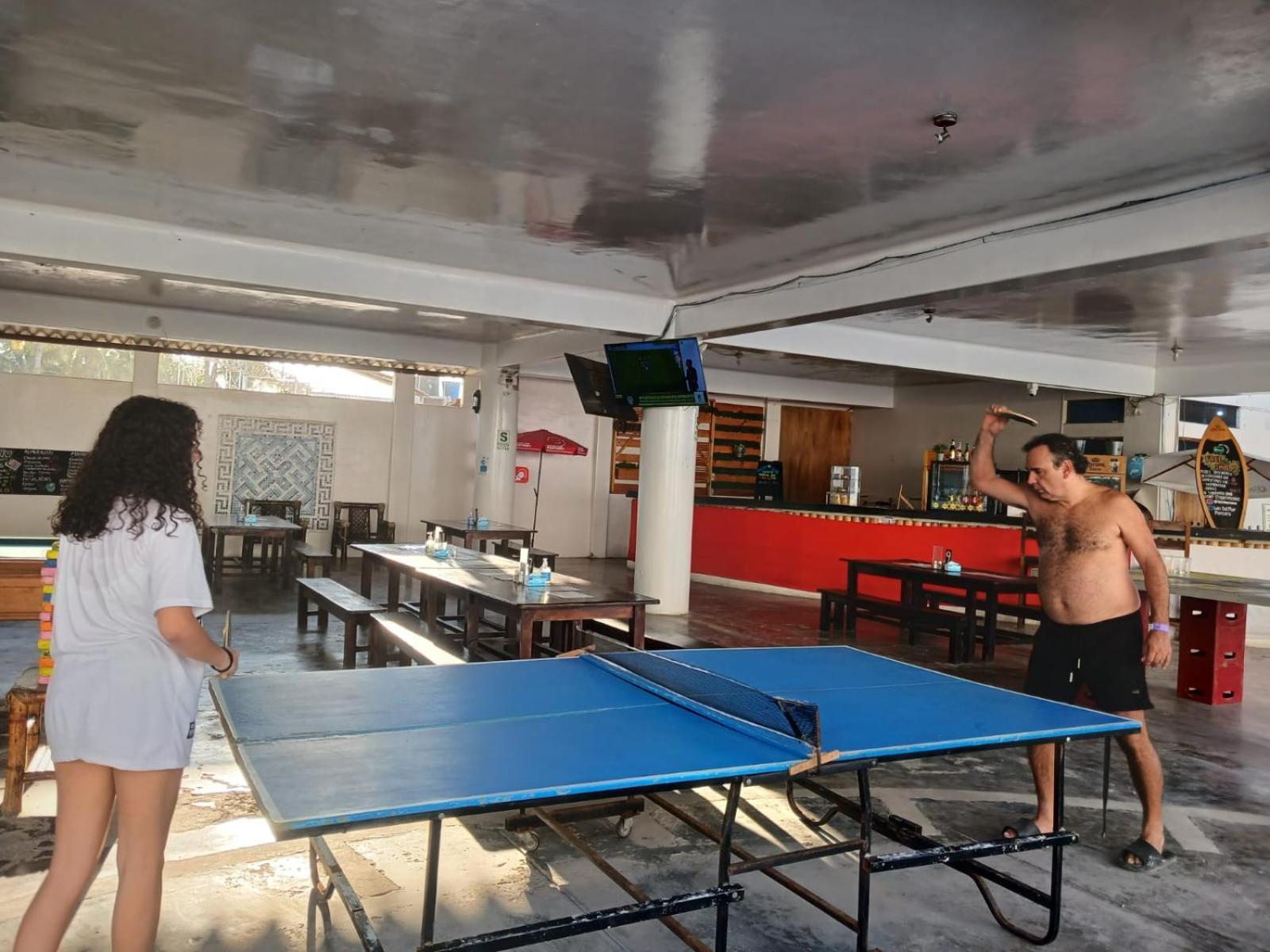 Loki Del Mar Hostel Mancora Bagian luar foto